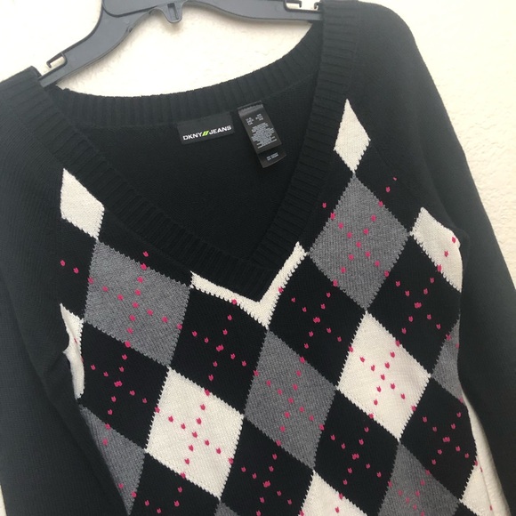 DKNY JEANS Womens XS V-Neck Argyle Preppy Sweater Long Sleeve Pullover NWOT - Picture 3 of 16